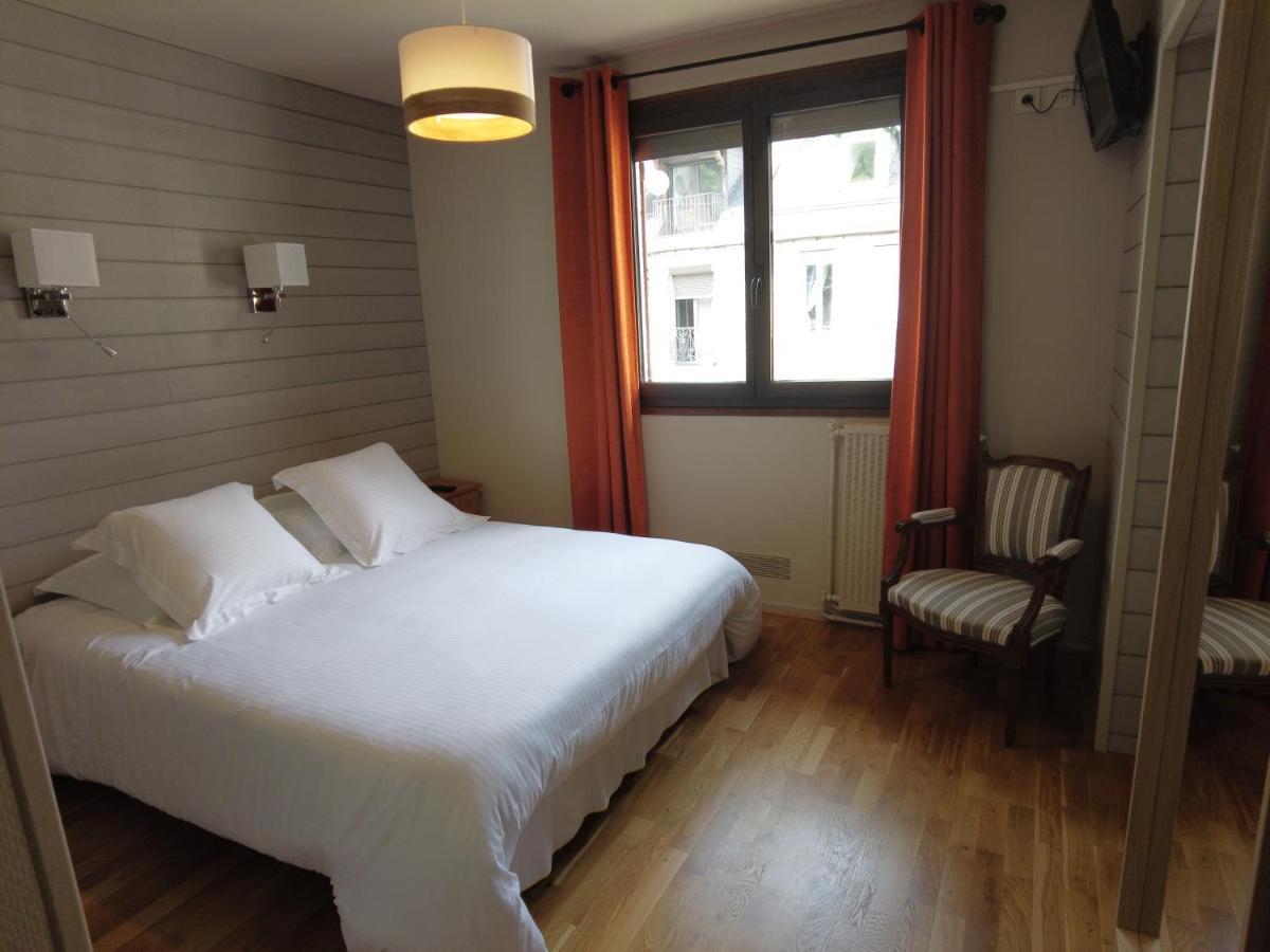 Hotel La Rencluse Saint-Mamet Exteriér fotografie