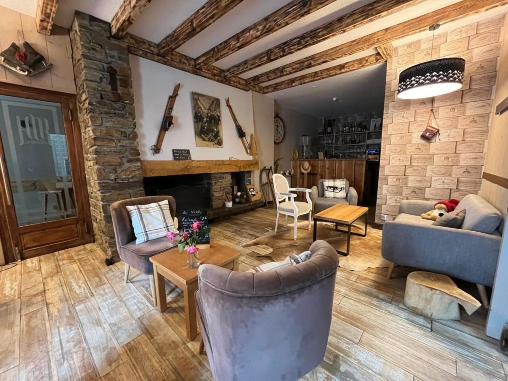 Hotel La Rencluse Saint-Mamet Exteriér fotografie