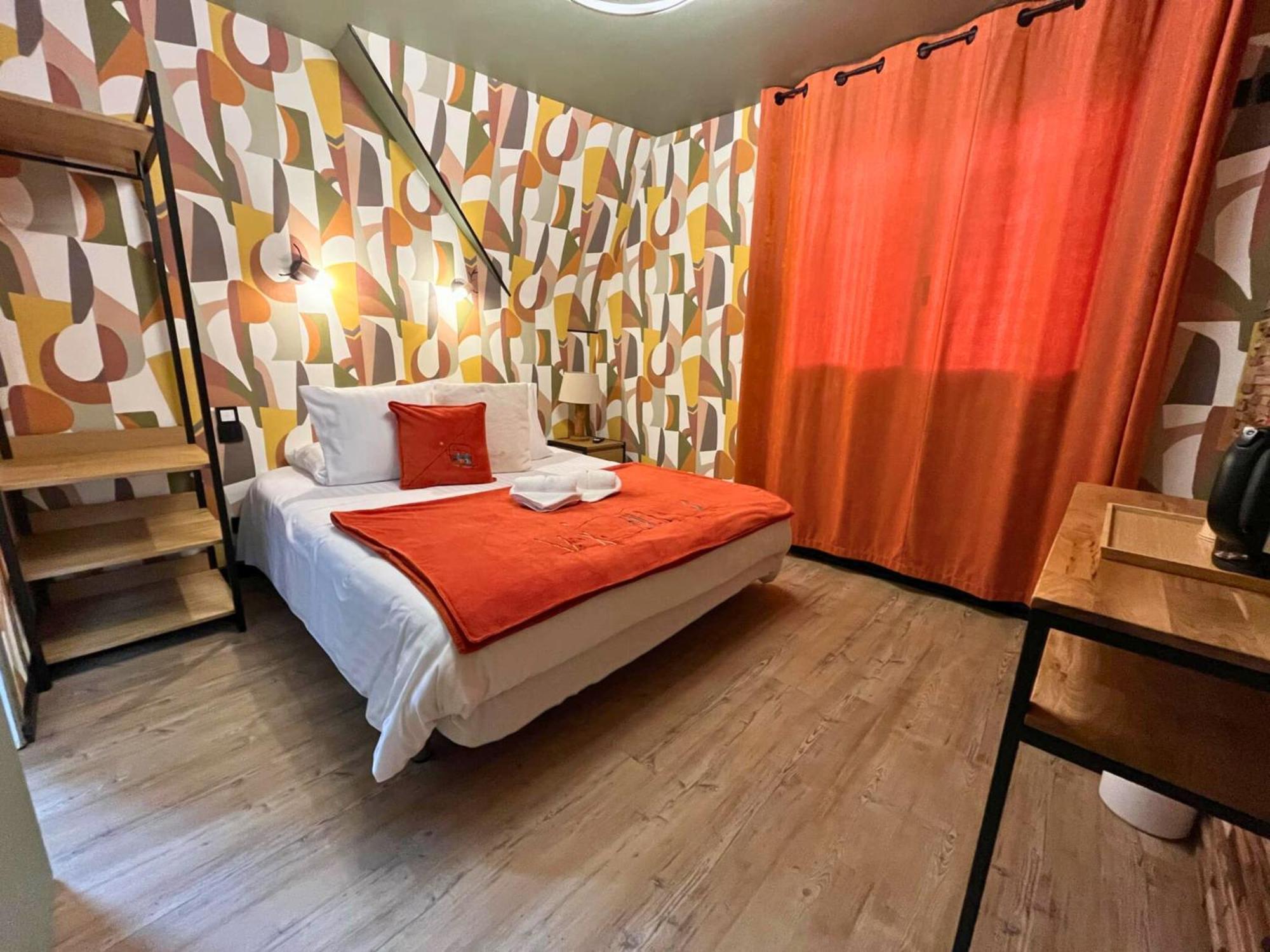 Hotel La Rencluse Saint-Mamet Exteriér fotografie